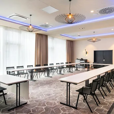 Leonardo Royal Hotel Cologne Bonn Airport-3